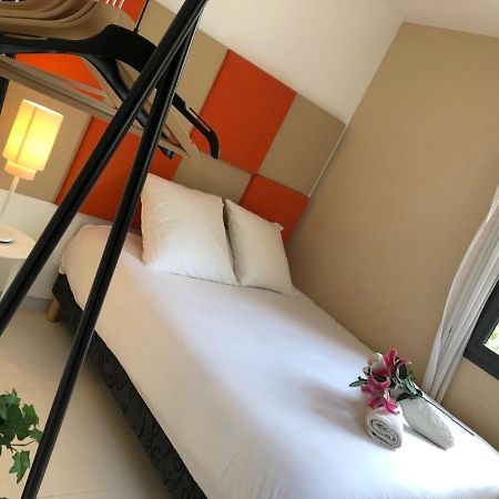 Appartement Montfleury, 2 Terrasses, 2 Chambres , 2 Sdb , Pkg Prive Piscine, 15 Min Walk To Croisette Beach And Palais Des Festivals Cannes Eksteriør bilde