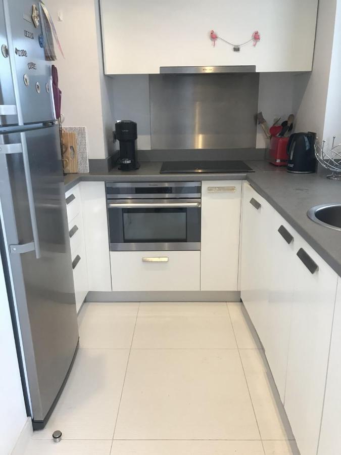 Appartement Montfleury, 2 Terrasses, 2 Chambres , 2 Sdb , Pkg Prive Piscine, 15 Min Walk To Croisette Beach And Palais Des Festivals Cannes Eksteriør bilde