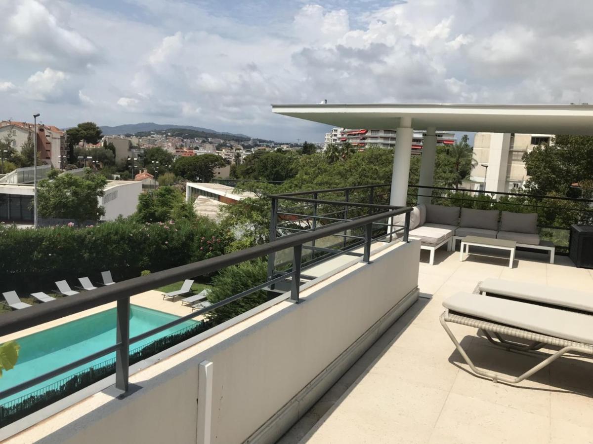 Appartement Montfleury, 2 Terrasses, 2 Chambres , 2 Sdb , Pkg Prive Piscine, 15 Min Walk To Croisette Beach And Palais Des Festivals Cannes Eksteriør bilde