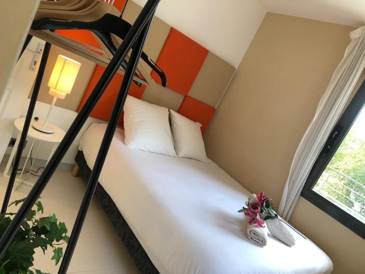 Appartement Montfleury, 2 Terrasses, 2 Chambres , 2 Sdb , Pkg Prive Piscine, 15 Min Walk To Croisette Beach And Palais Des Festivals Cannes Eksteriør bilde