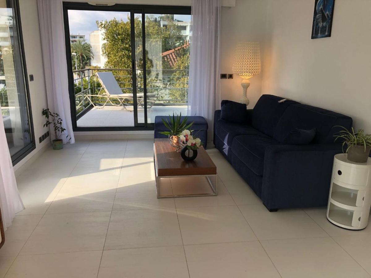 Appartement Montfleury, 2 Terrasses, 2 Chambres , 2 Sdb , Pkg Prive Piscine, 15 Min Walk To Croisette Beach And Palais Des Festivals Cannes Eksteriør bilde
